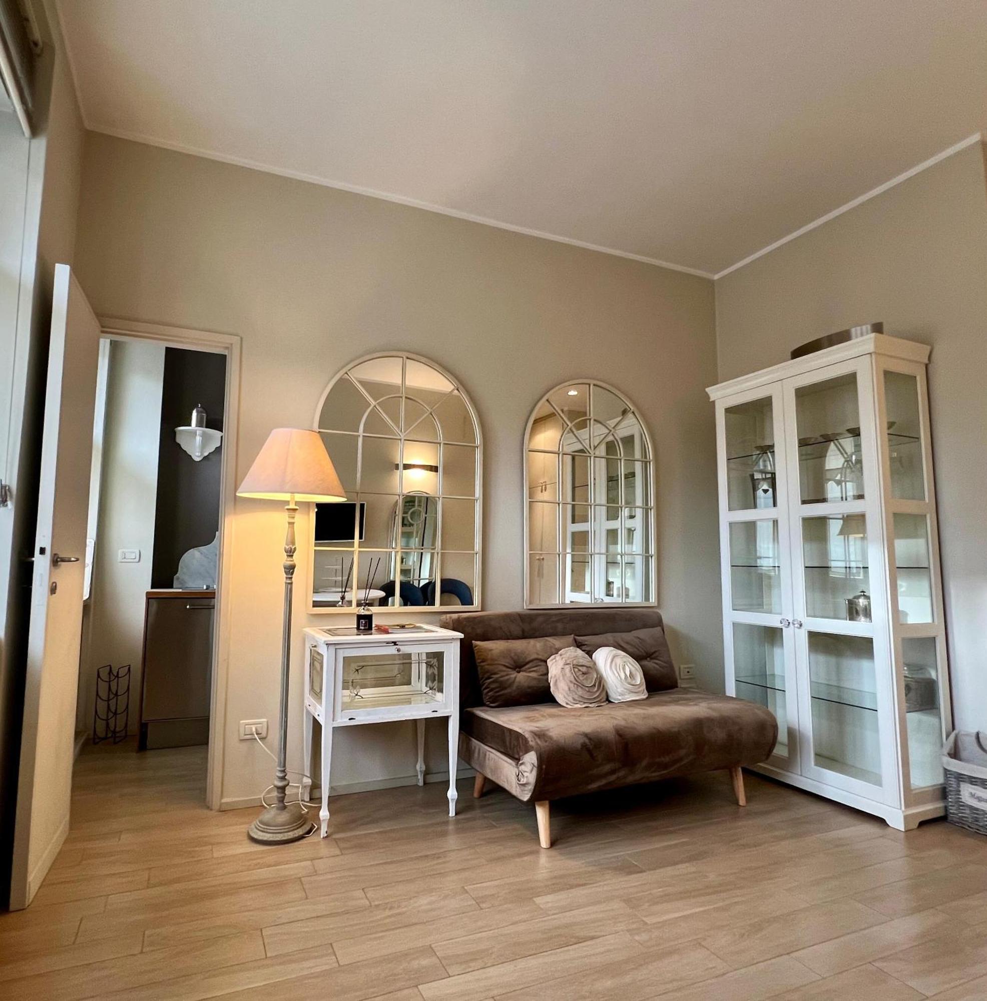 Chic Nest @Galleriacavour Болоня Екстериор снимка